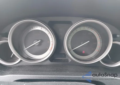 2010 Mazda 6 I z USA, uszkodzony, nr VIN 1YVHZ8CH0A5M55163